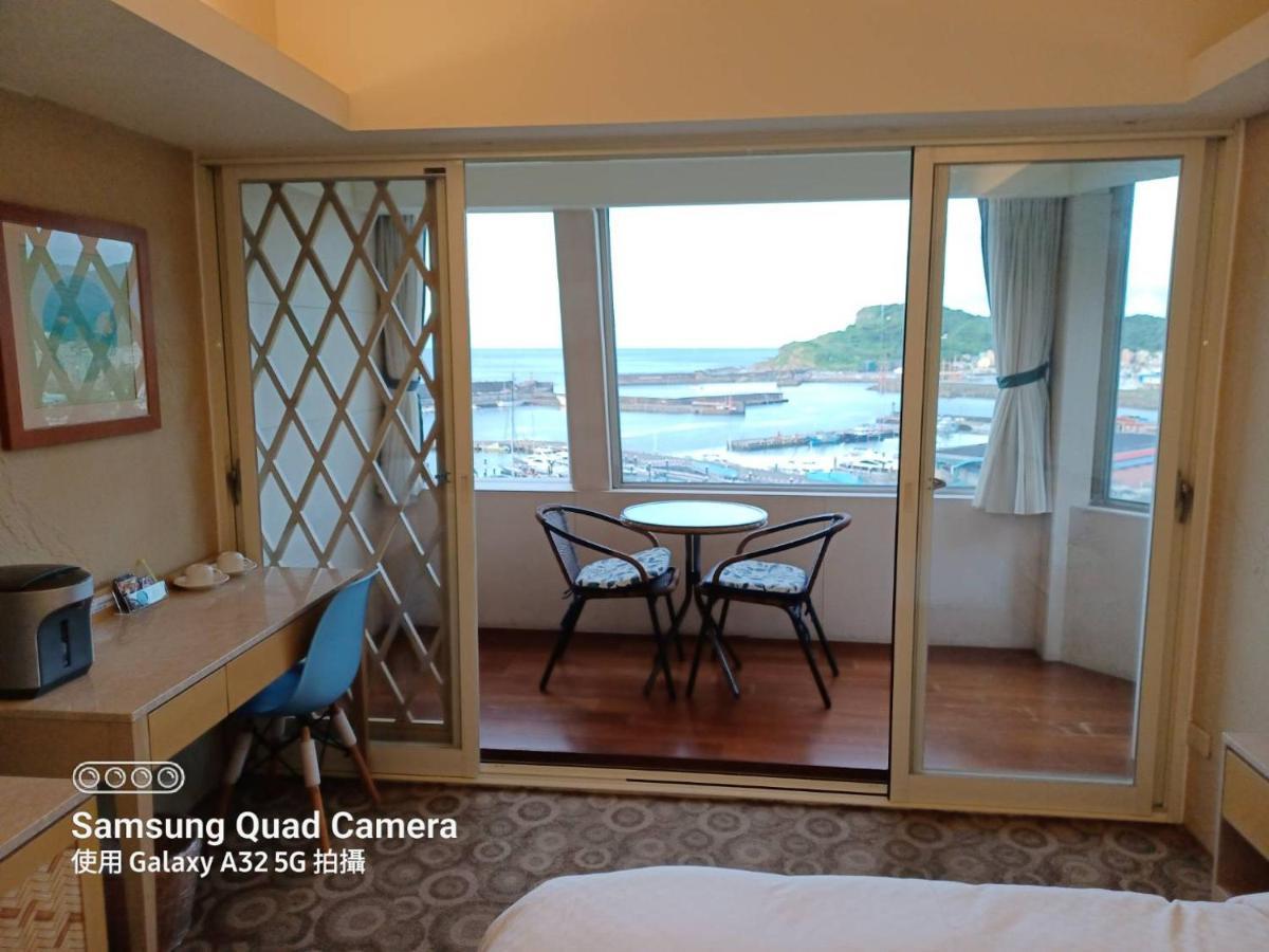 Blue Ocean Hotel จีหลง ภายนอก รูปภาพ