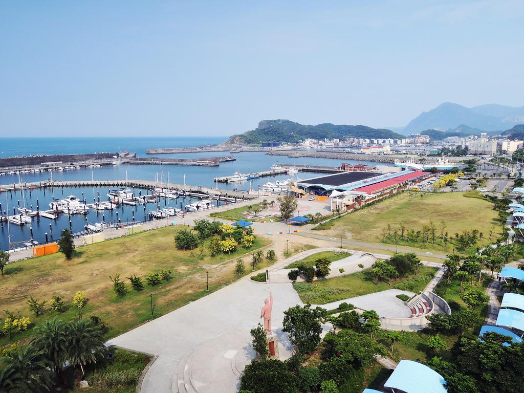 Blue Ocean Hotel จีหลง ภายนอก รูปภาพ